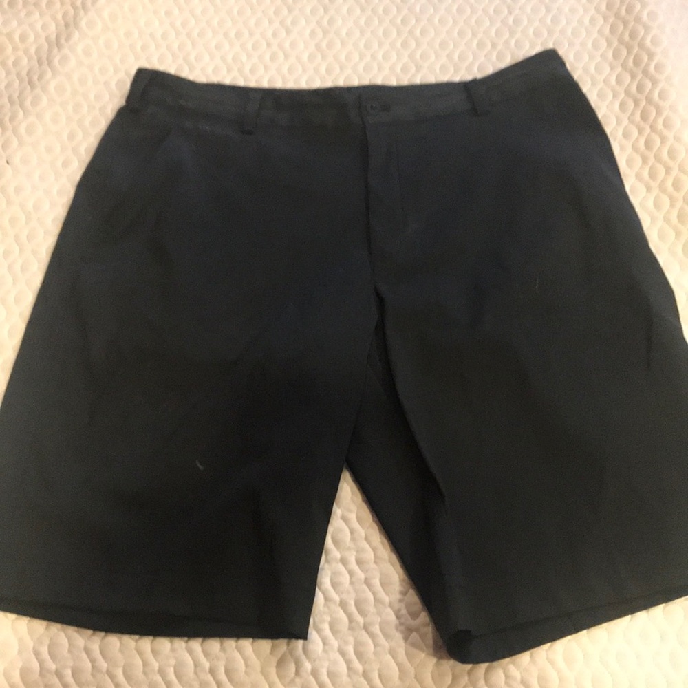 Golf shorts